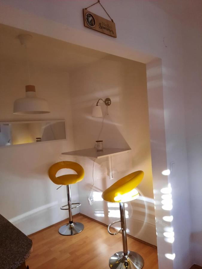 Studio-Appartements Emwey Trogir Exterior foto